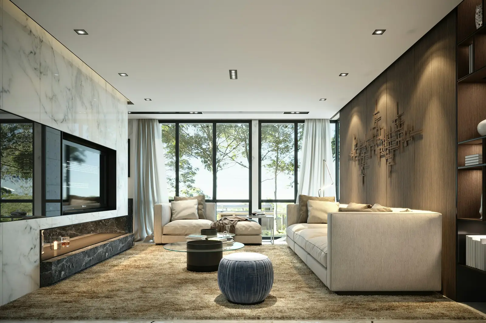 Sala amplia con grandes ventanas, televisión en la pared y chimenea lineal